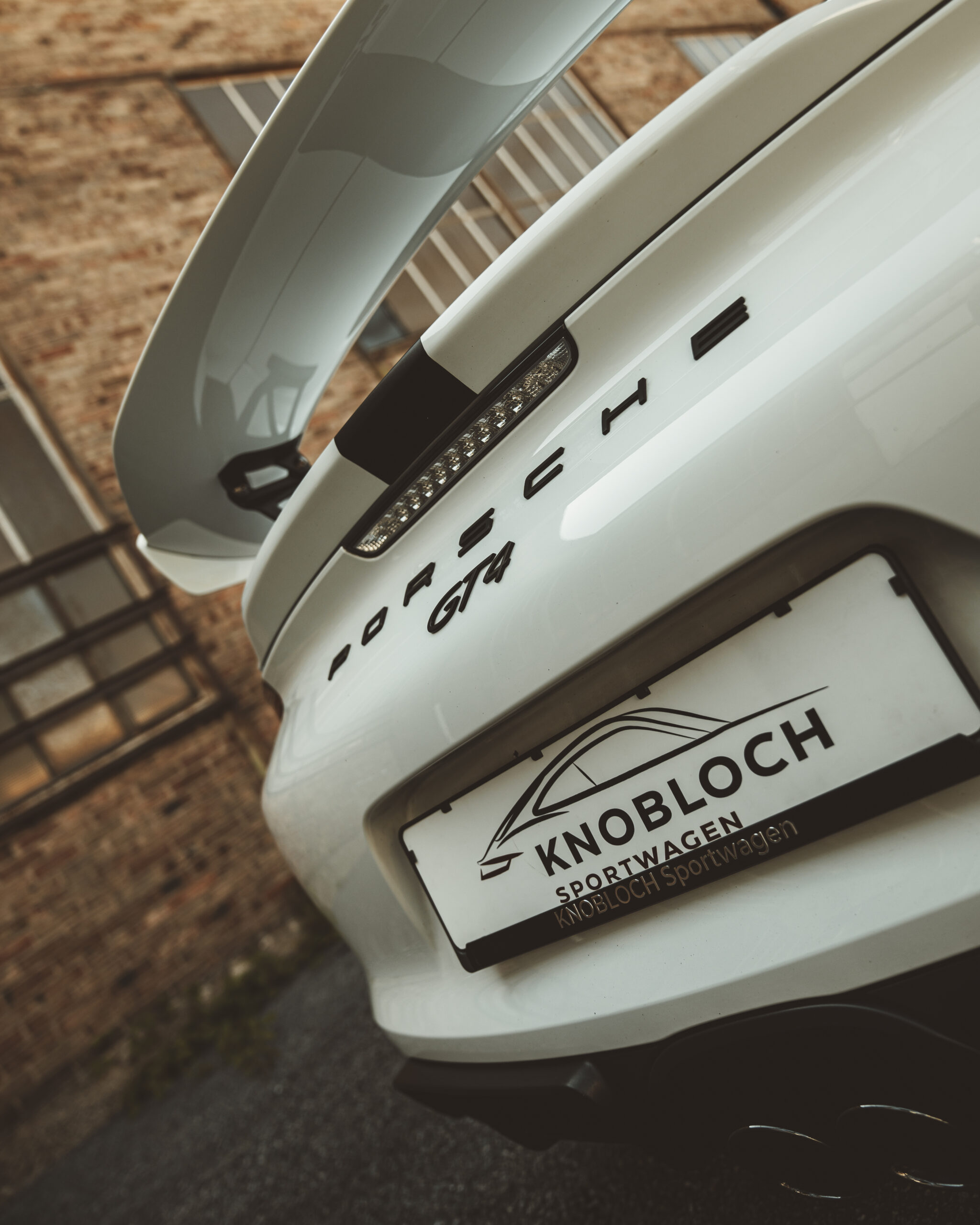 Heckansicht Porsche GT4